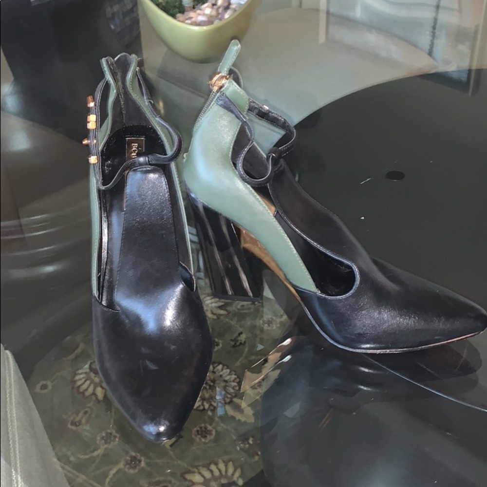 BCBG Shoez